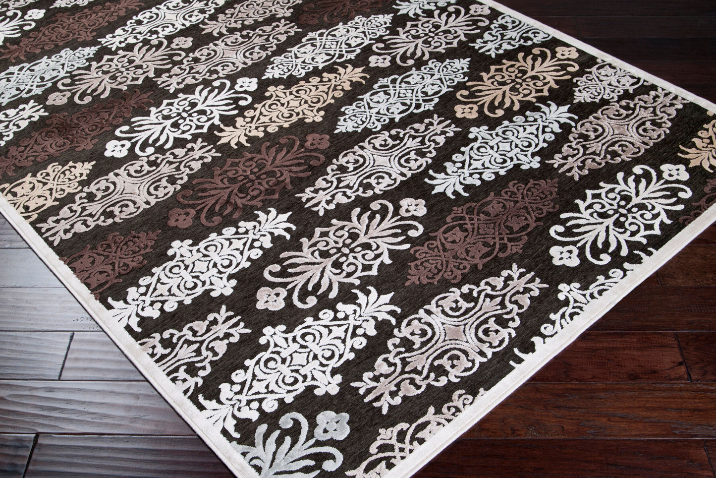 Basilica BSL-7133 2' x 3' Machine Woven Accent Rug