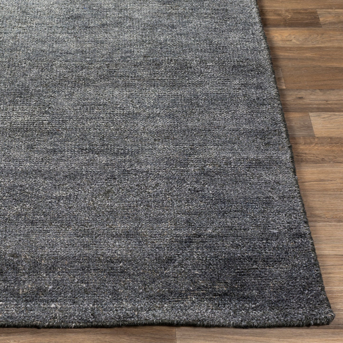 Calm CAM-2301 2' x 3' Handmade Faux Silk Accent Rug