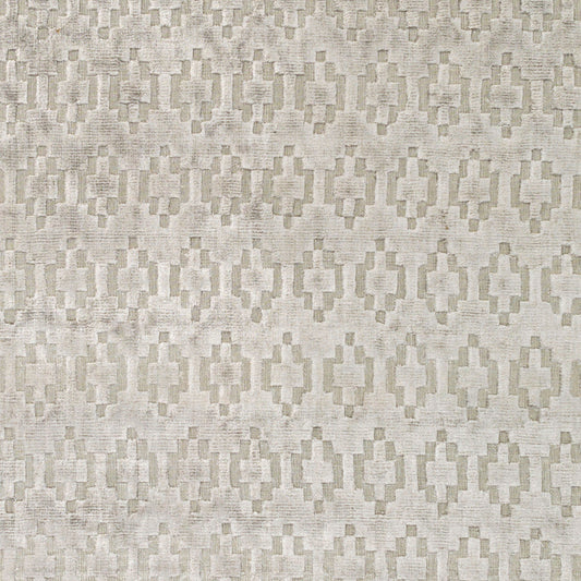 Castlebury CBY-7004 2' x 3' Handmade Faux Silk Accent Rug