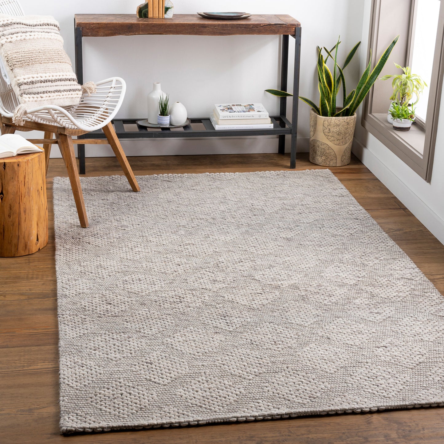 Colarado CDO-2301 2' x 3' Handmade Wool Accent Rug