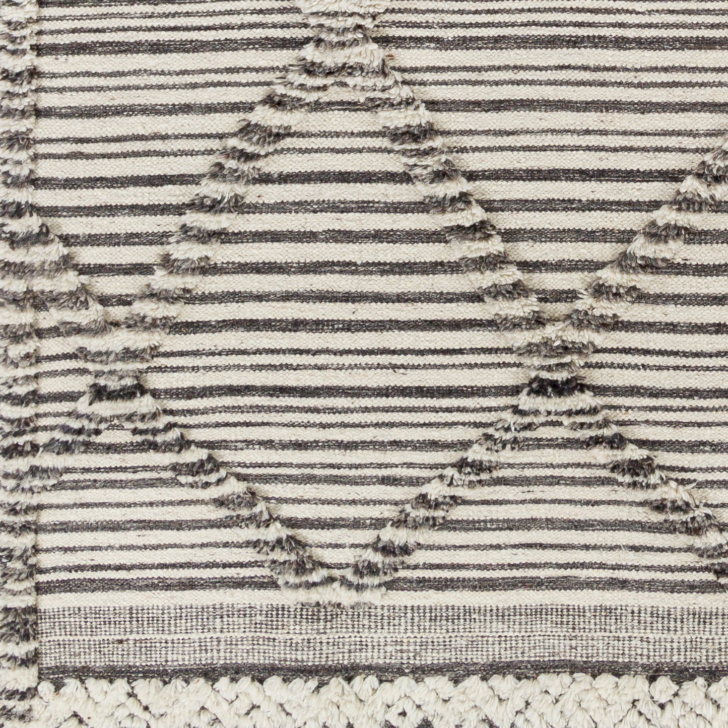 Cadiz CDZ-2300 2' x 3' Handmade Wool Accent Rug