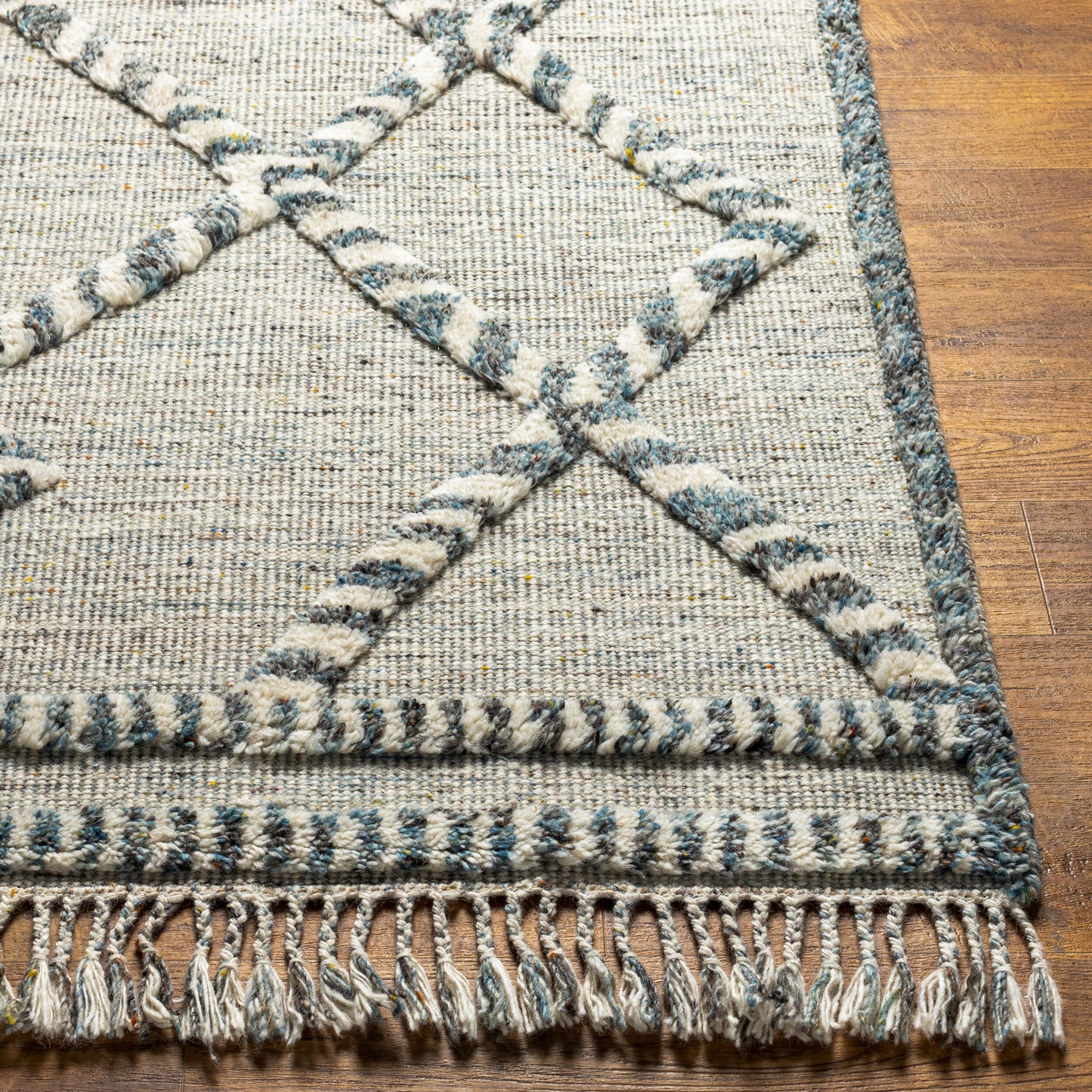 Cadiz CDZ-2301 2' x 3' Handmade Wool Accent Rug