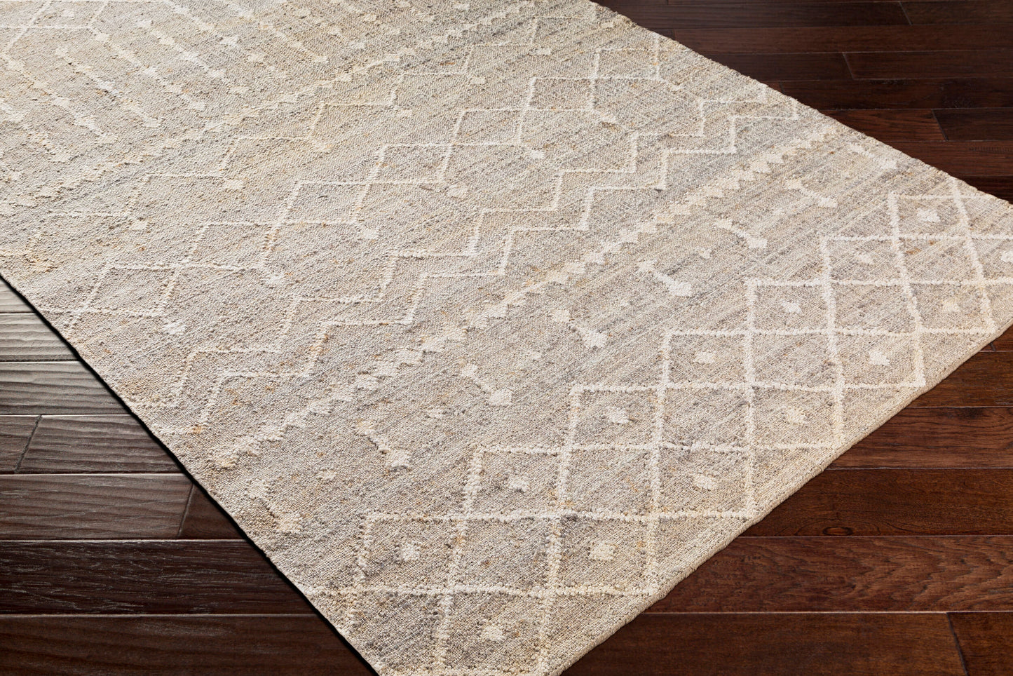 Cadence CEC-2304 2' x 3' Handmade Jute Accent Rug