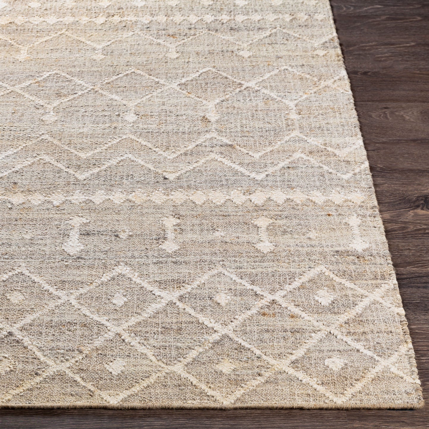 Cadence CEC-2304 2' x 3' Handmade Jute Accent Rug