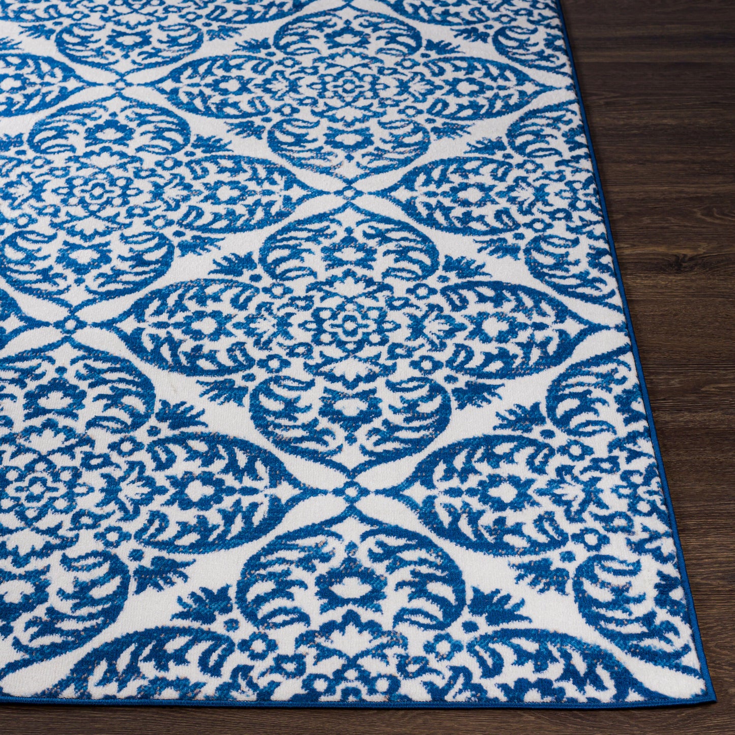 Alfombra tejida a máquina Cesar CEG-2301 de 6' x 9'