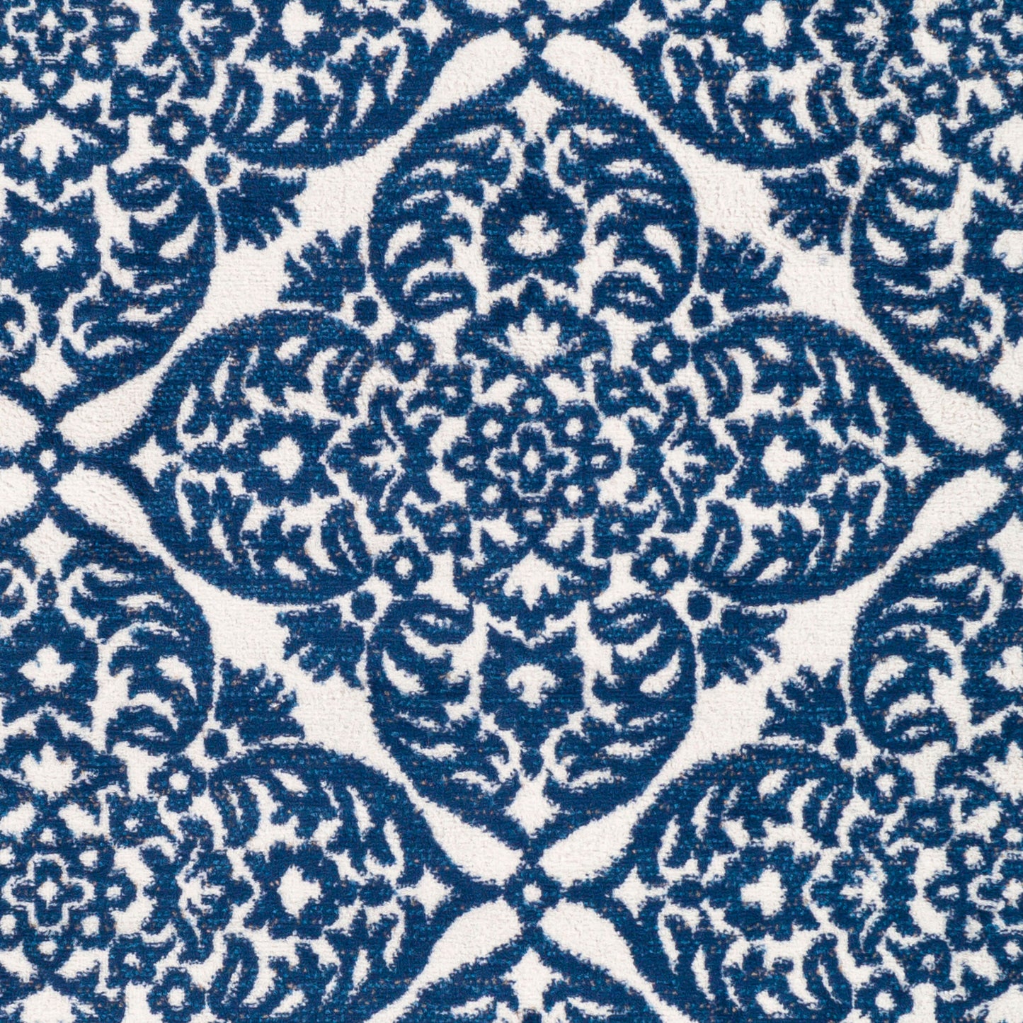 Alfombra tejida a máquina Cesar CEG-2301 de 6' x 9'