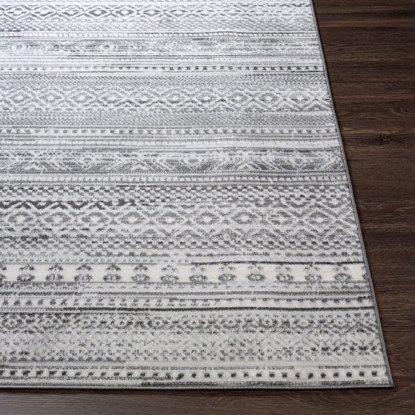 Alfombra tejida a máquina Cesar CEG-2334 de 6' x 9'