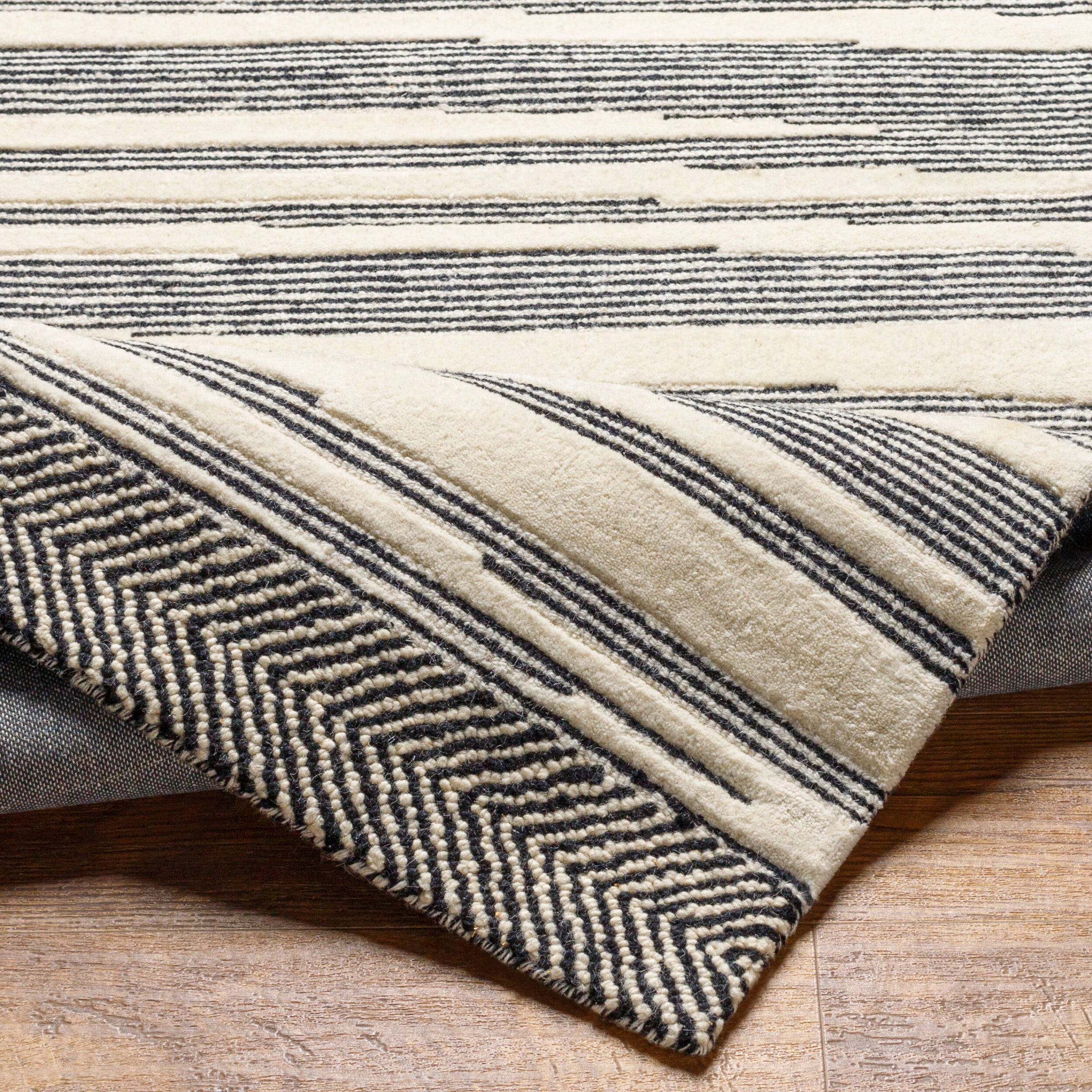 Cherokee CHK-2308 Hand Tufted Rug
