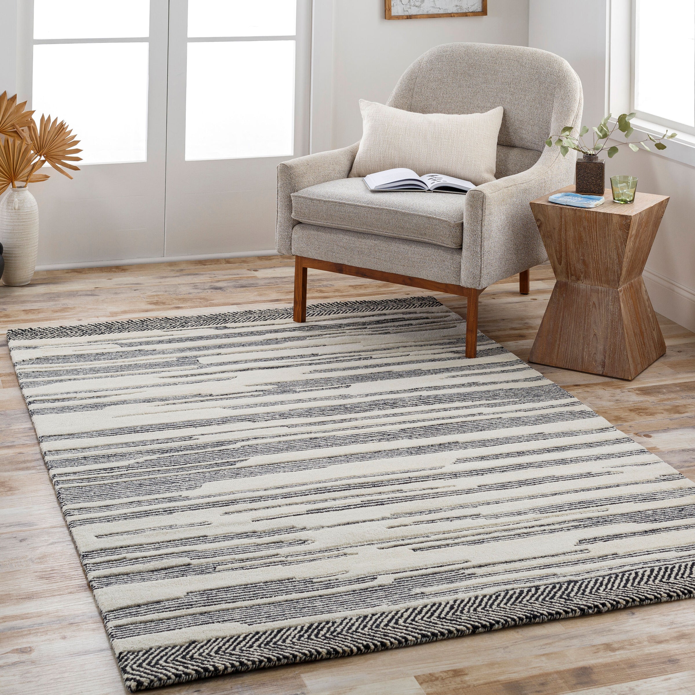 Cherokee CHK-2308 Hand Tufted Rug