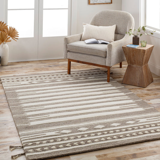 Cherokee CHK-2309 2' x 3' Handmade Wool Accent Rug