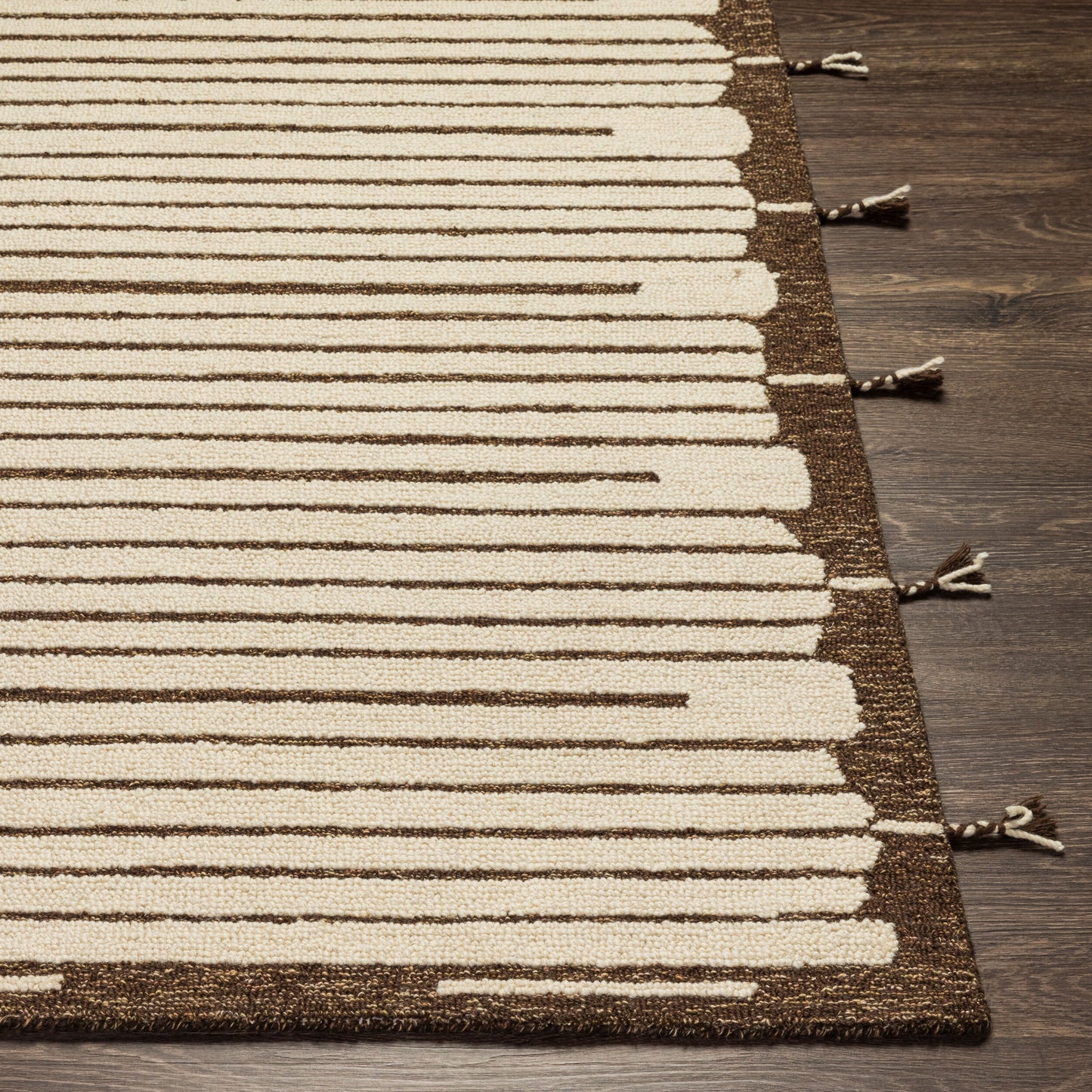 Cherokee CHK-2311 2' x 3' Handmade Wool Accent Rug