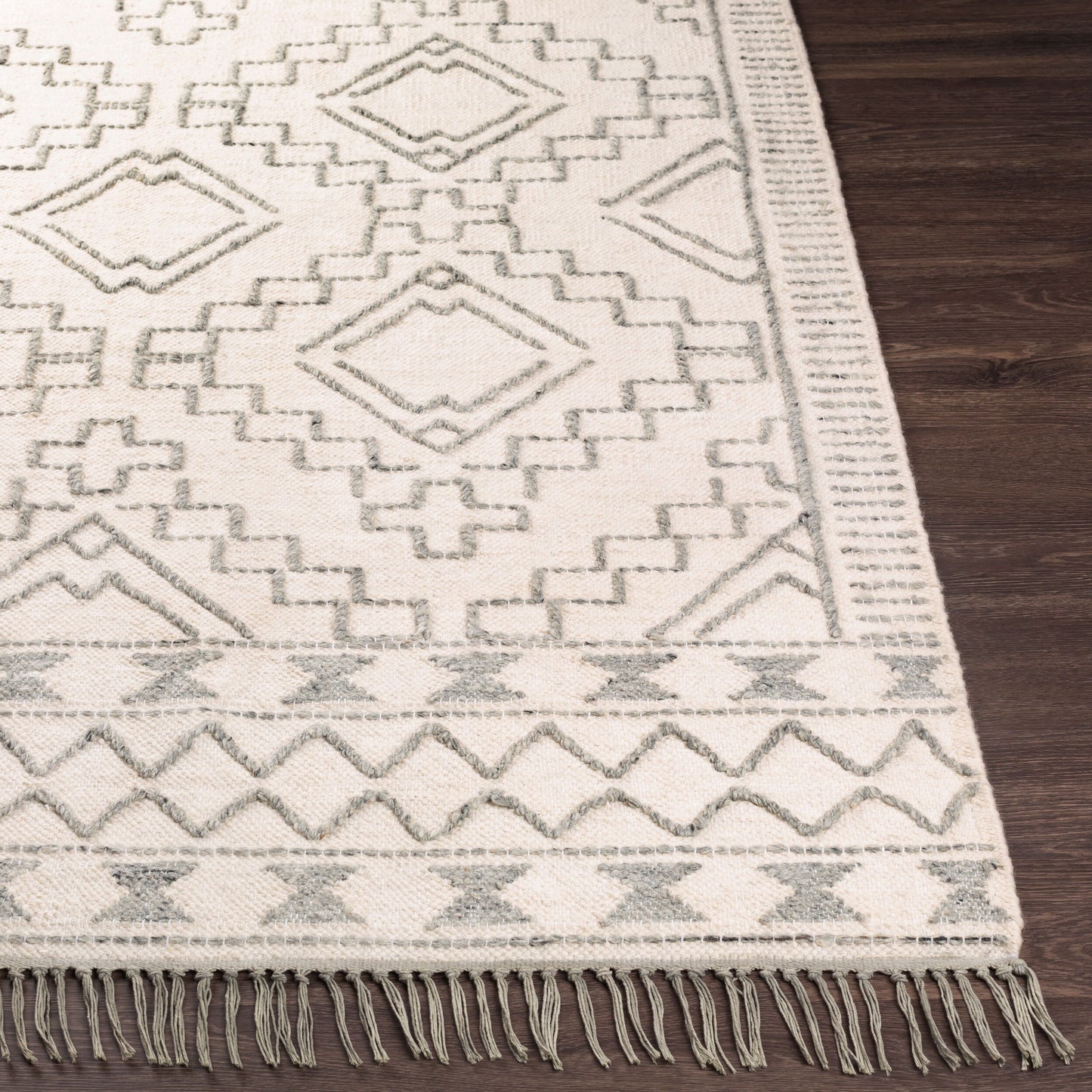 Cheyenne CHY-2303 4' x 6' Handmade Area Rug