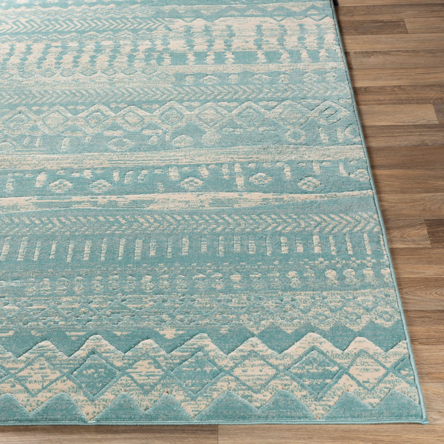 City CIT-2363 2' x 3' Machine Woven Accent Rug