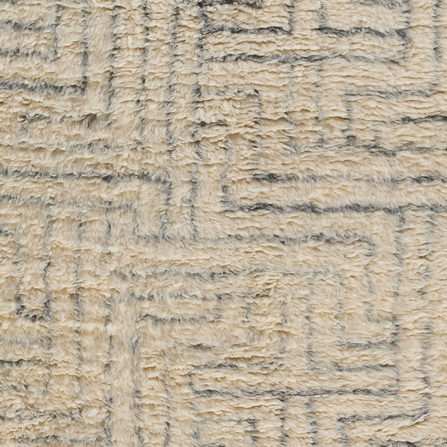 Camille CME-2302 2' x 3' Handmade Wool Accent Rug