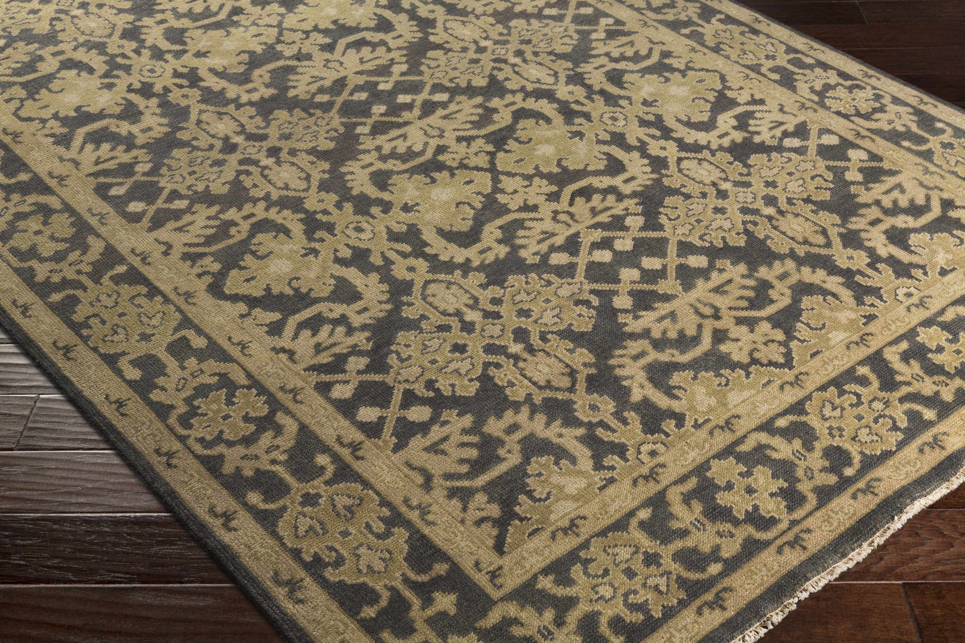 Castle CSL-6004 Hand Knotted Rug
