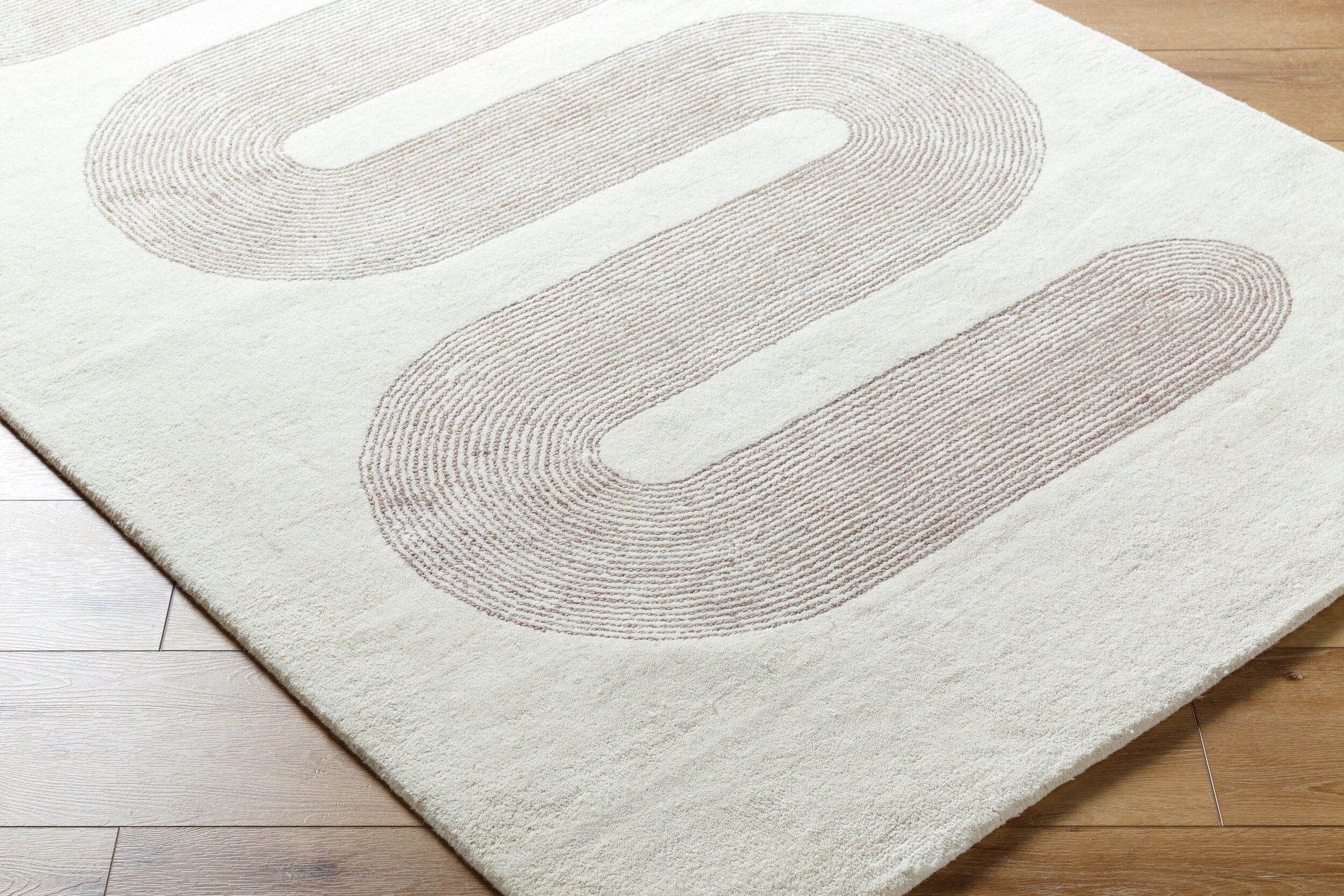 Carolena CRA-2301 Hand Tufted Rug