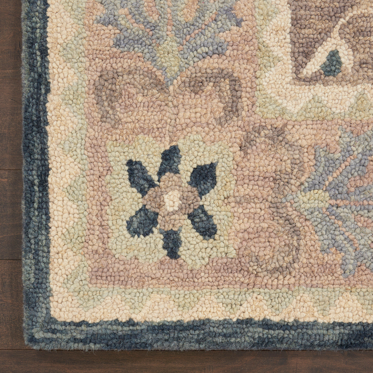 Bahari BAH03 Grey Tufted Rug