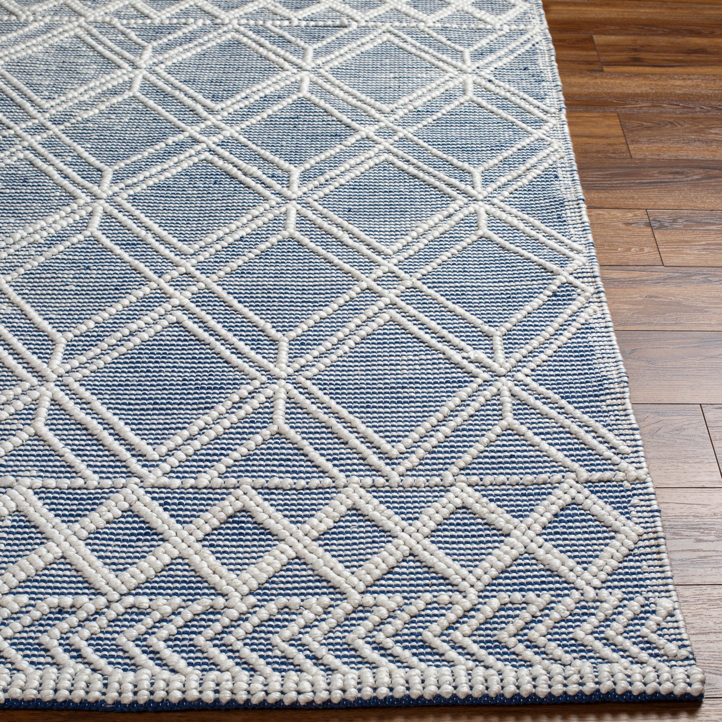 Daffodil DFF-2302 8ft Runner Handmade Recyled Runner Rug