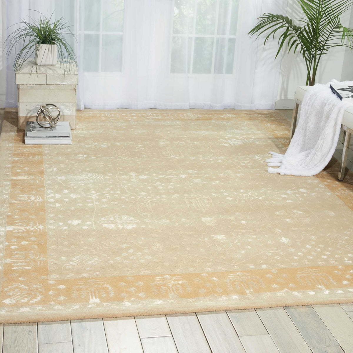Symphony SYM09 Gold Oak Tufted Rug