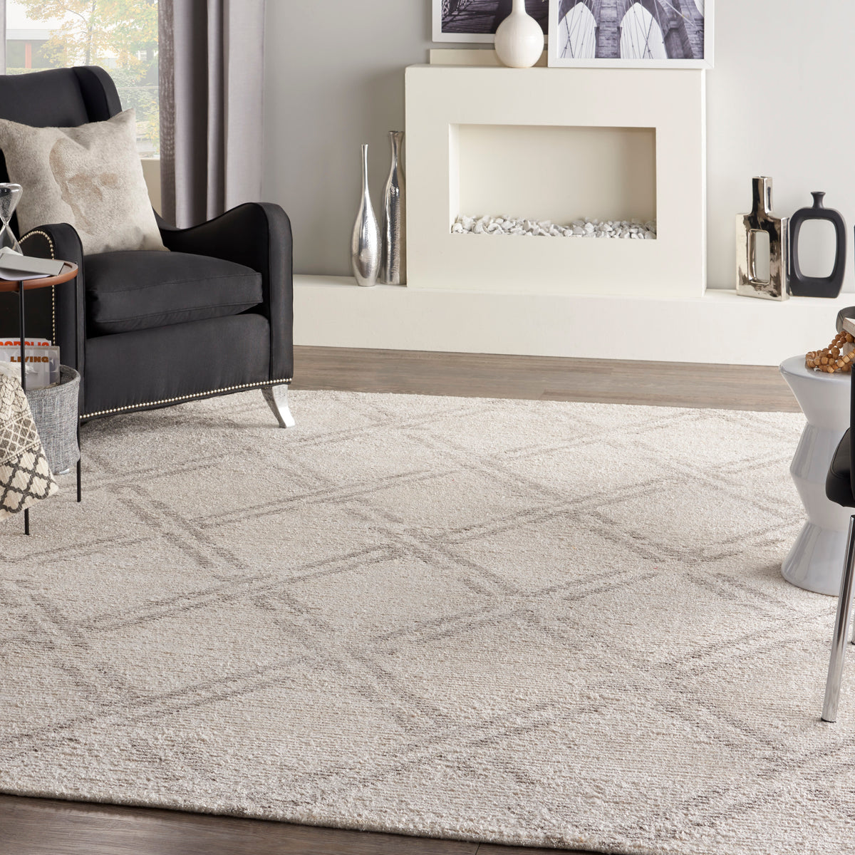 Venosa VSN01 Ivory/Grey Tufted Rug