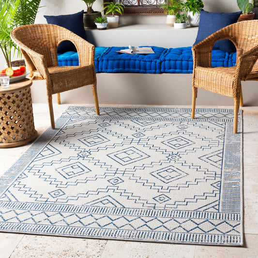 Eagean EAG-2343 2' x 3' Machine Woven Indoor/Outdoor Accent Rug