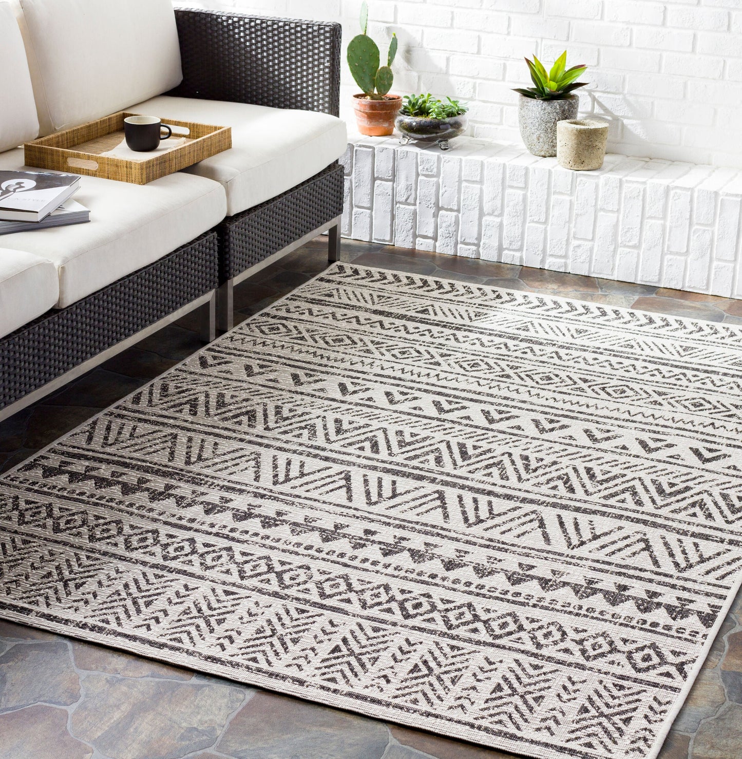 Eagean EAG-2347 9' x 12' Machine Woven Indoor/Outdoor Area Rug