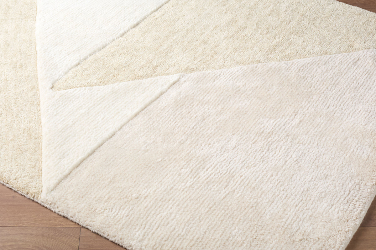 Ebba Hand Woven Rug