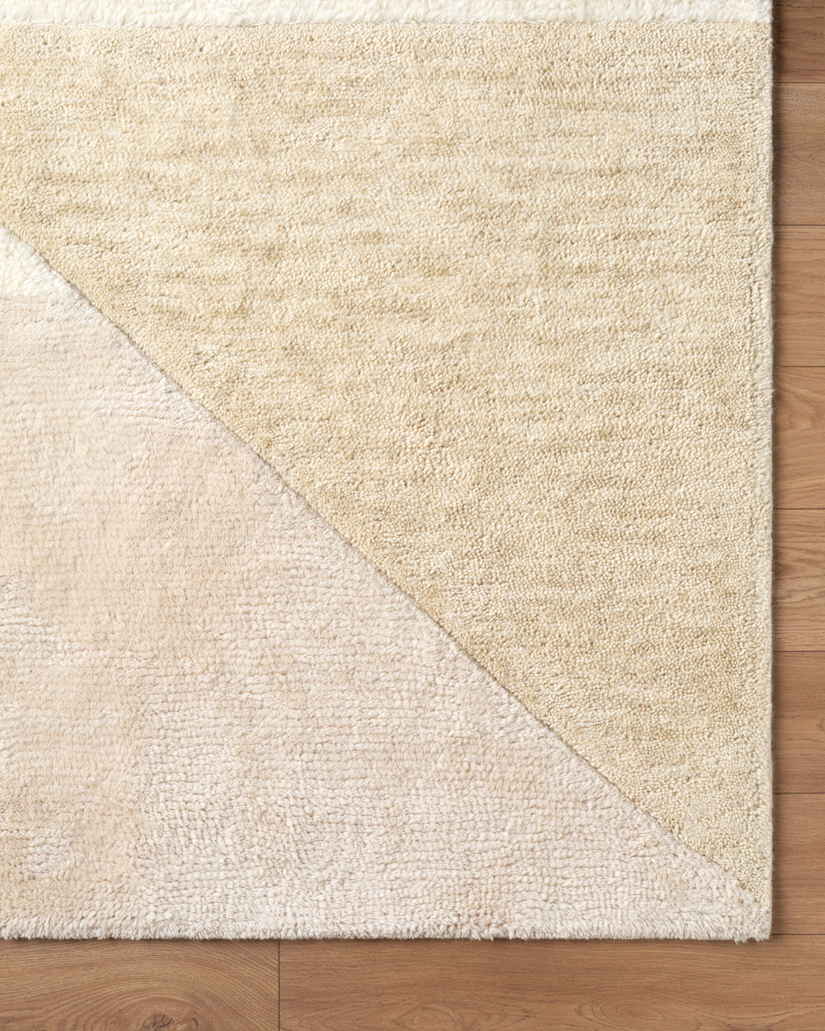 Ebba Hand Woven Rug