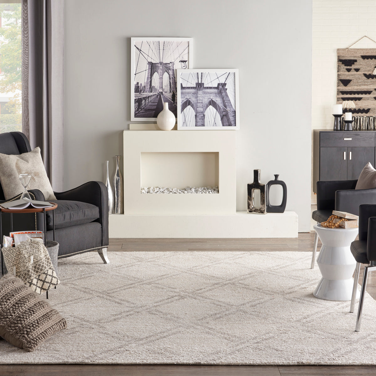 Venosa VSN01 Ivory/Grey Tufted Rug