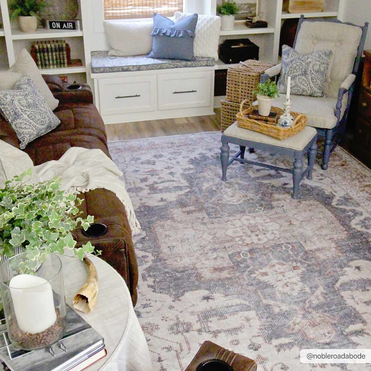 Amelie AML-2374 Machine Woven Rug