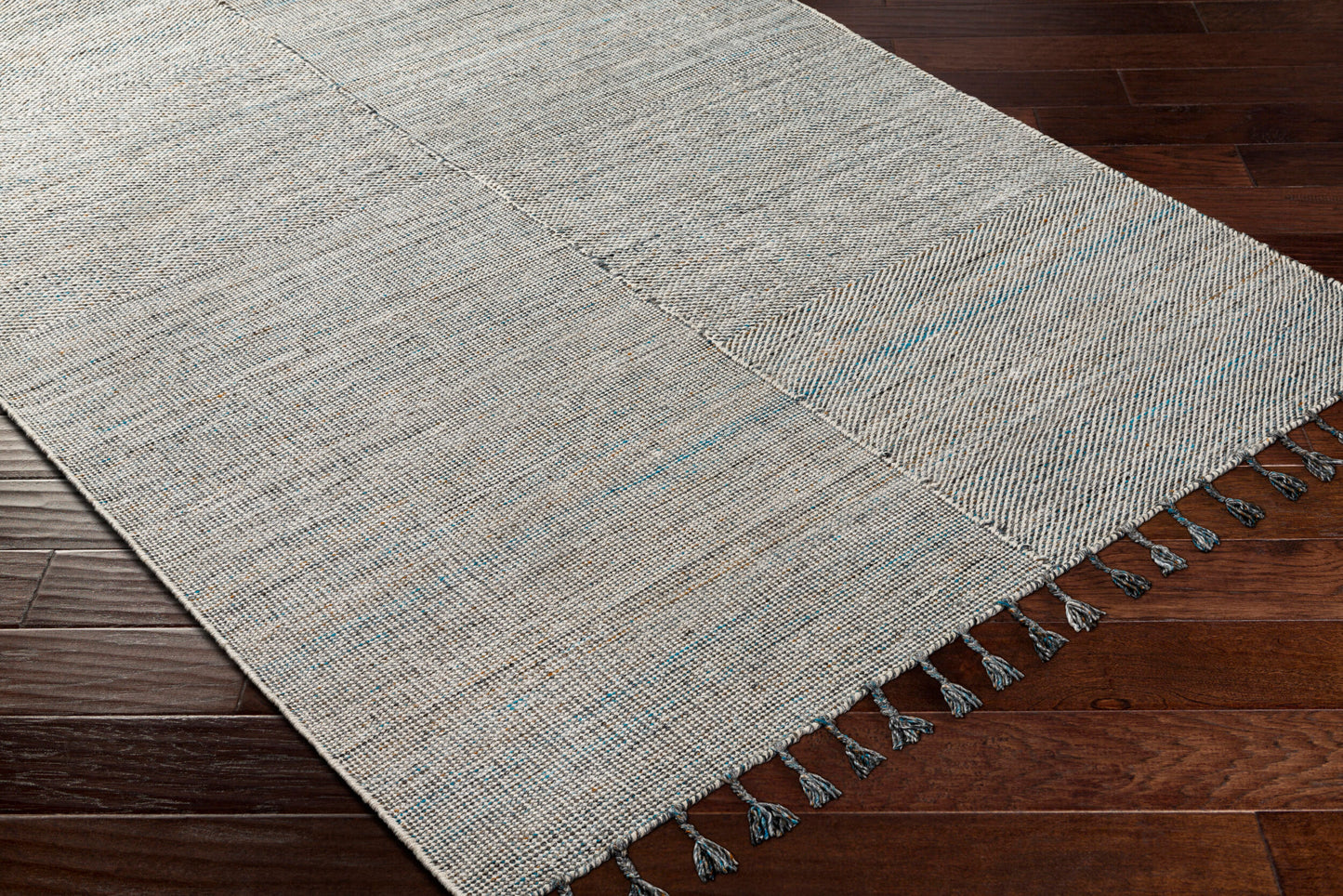 Esther EHR-2302 2' x 3' Handmade Recyled Accent Rug