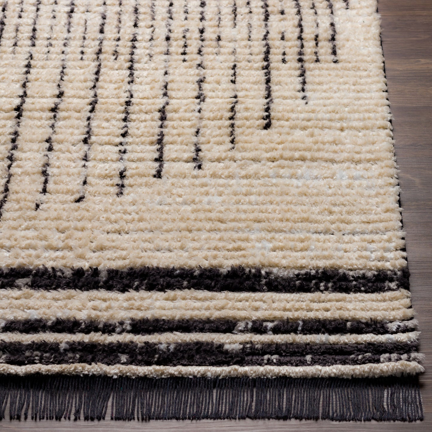 Enzo ENZ-2304 7ft Runner Machine Woven Runner Rug