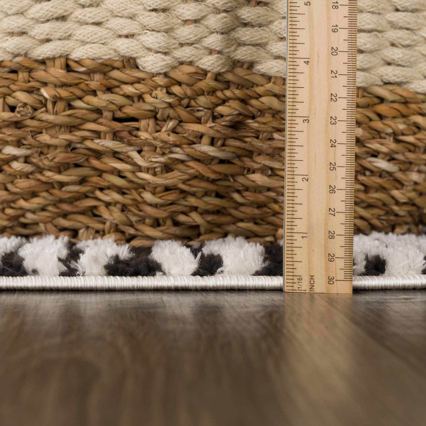 Freud FEU-2325 Machine Woven Rug