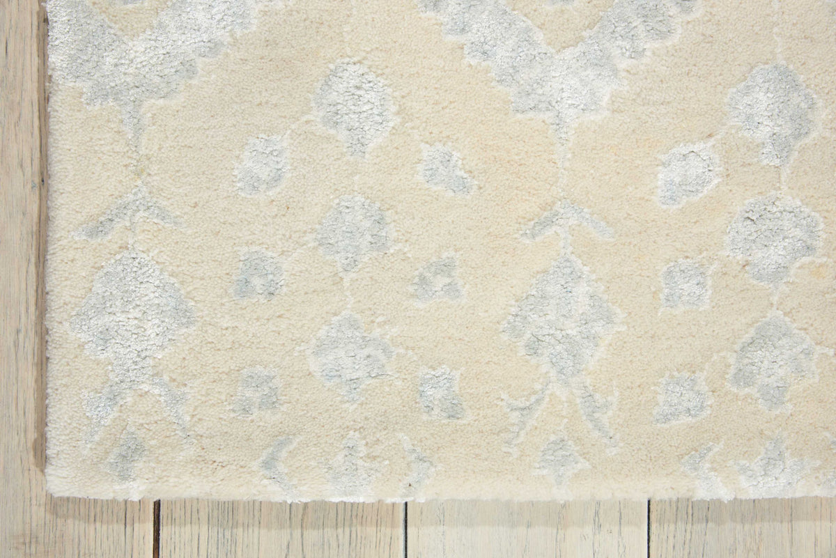 Symphony SYM13 Ivory Tufted Rug