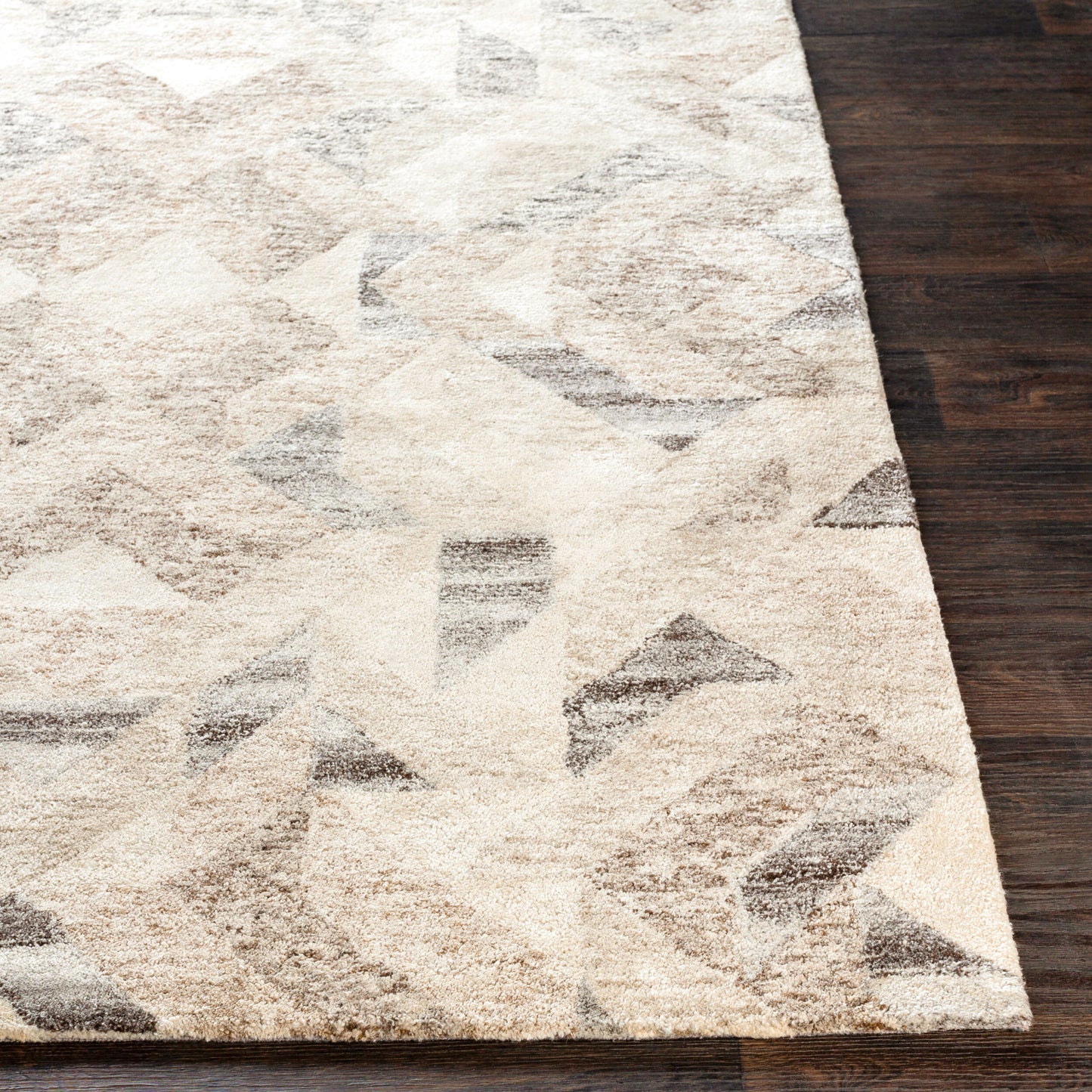 Falcon FLC-8002 2' x 3' Handmade Accent Rug