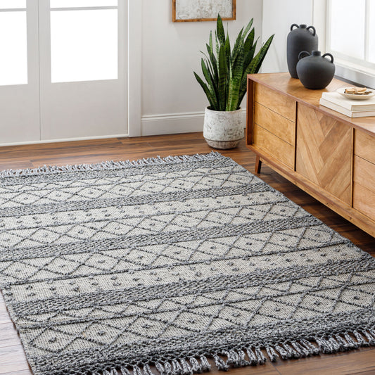 Fleur FLE-2305 2' x 3' Handmade Recyled Accent Rug