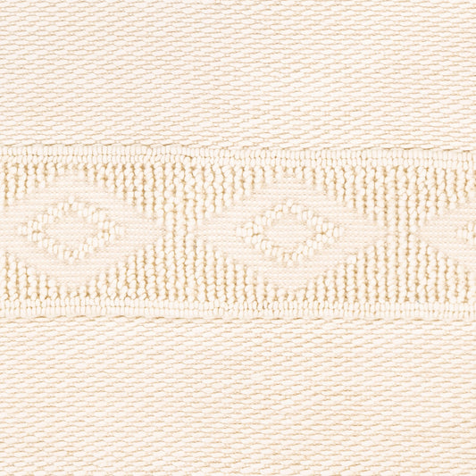 Farmhouse Neutrals FLS-2300 2' x 3' Handmade Accent Rug