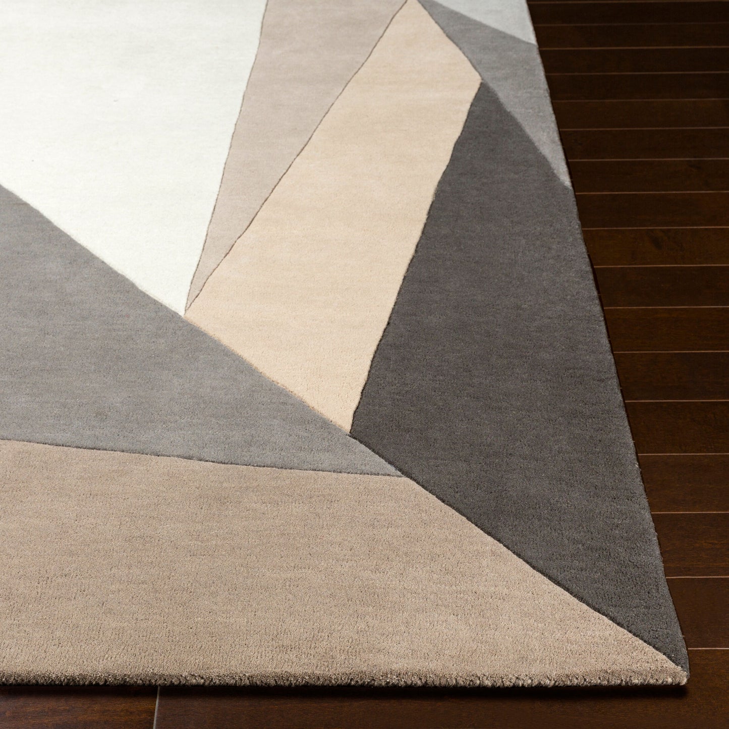 Forum FM-7225 2' x 3' Handmade Wool Accent Rug