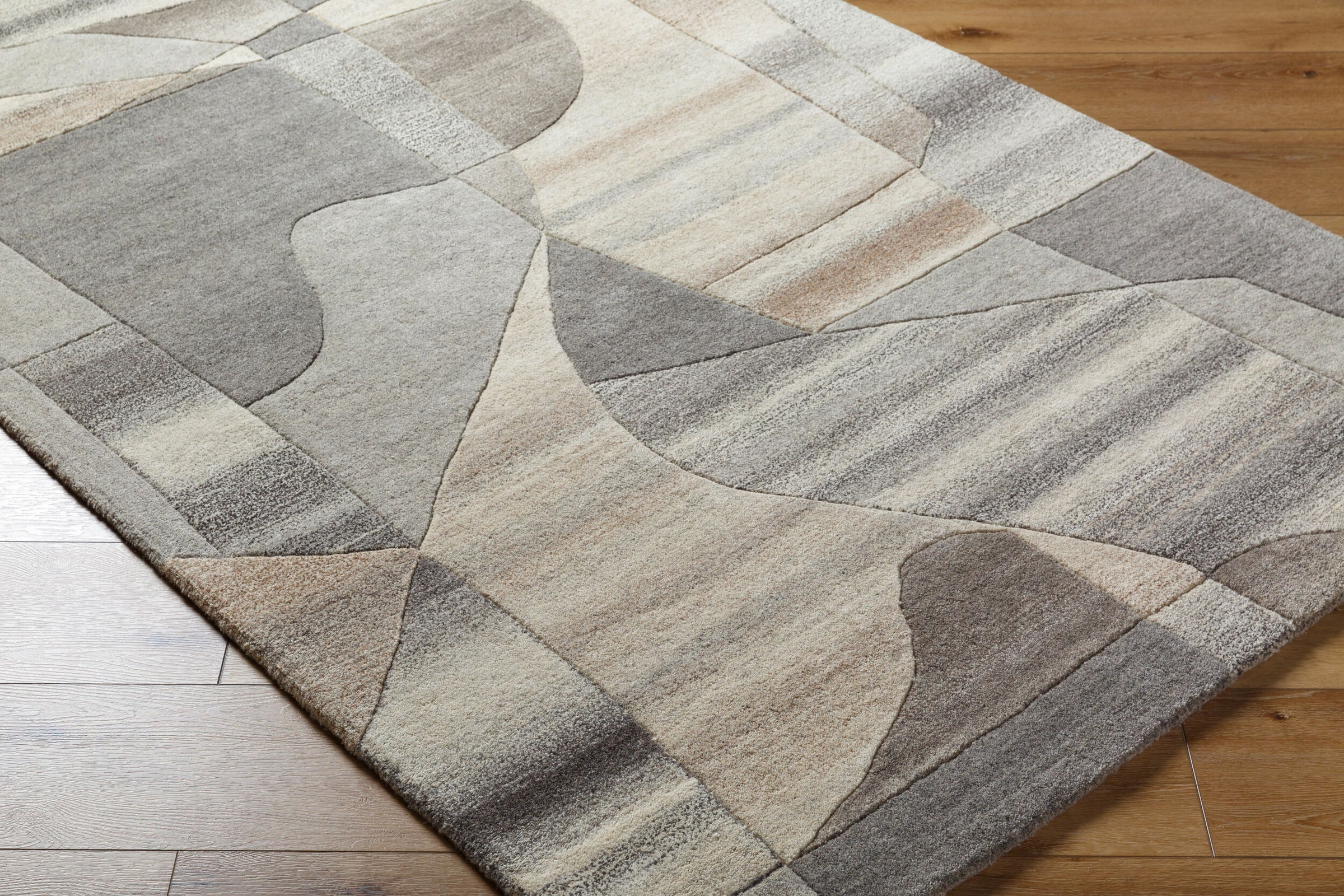 Forum FM-7234 Hand Tufted Rug