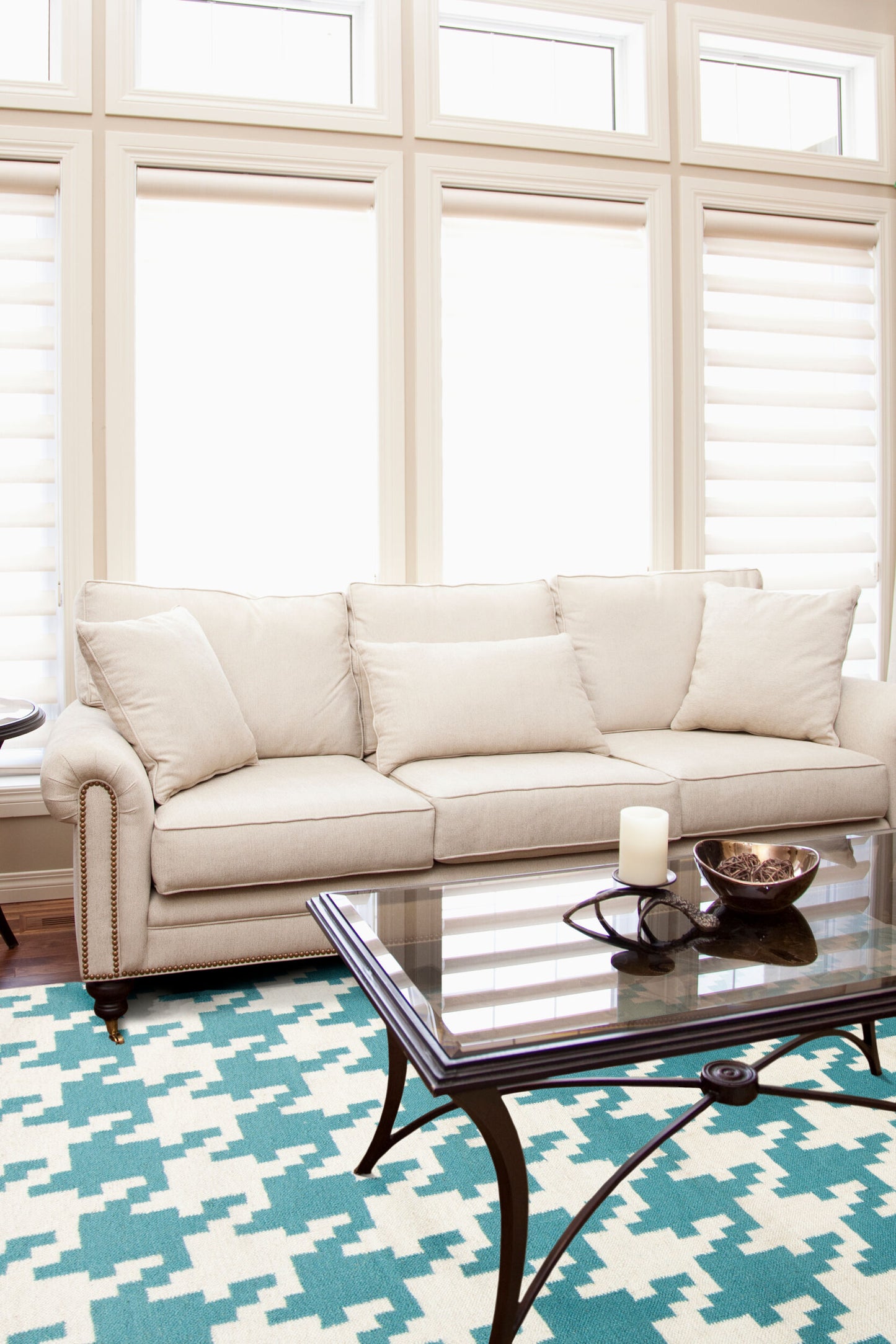 Frontier FT-105 2' x 3' Handmade Wool Accent Rug