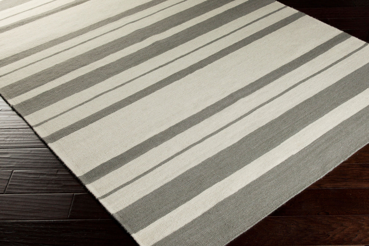 Alfombra decorativa de lana hecha a mano Frontier FT-428 de 2' x 3'