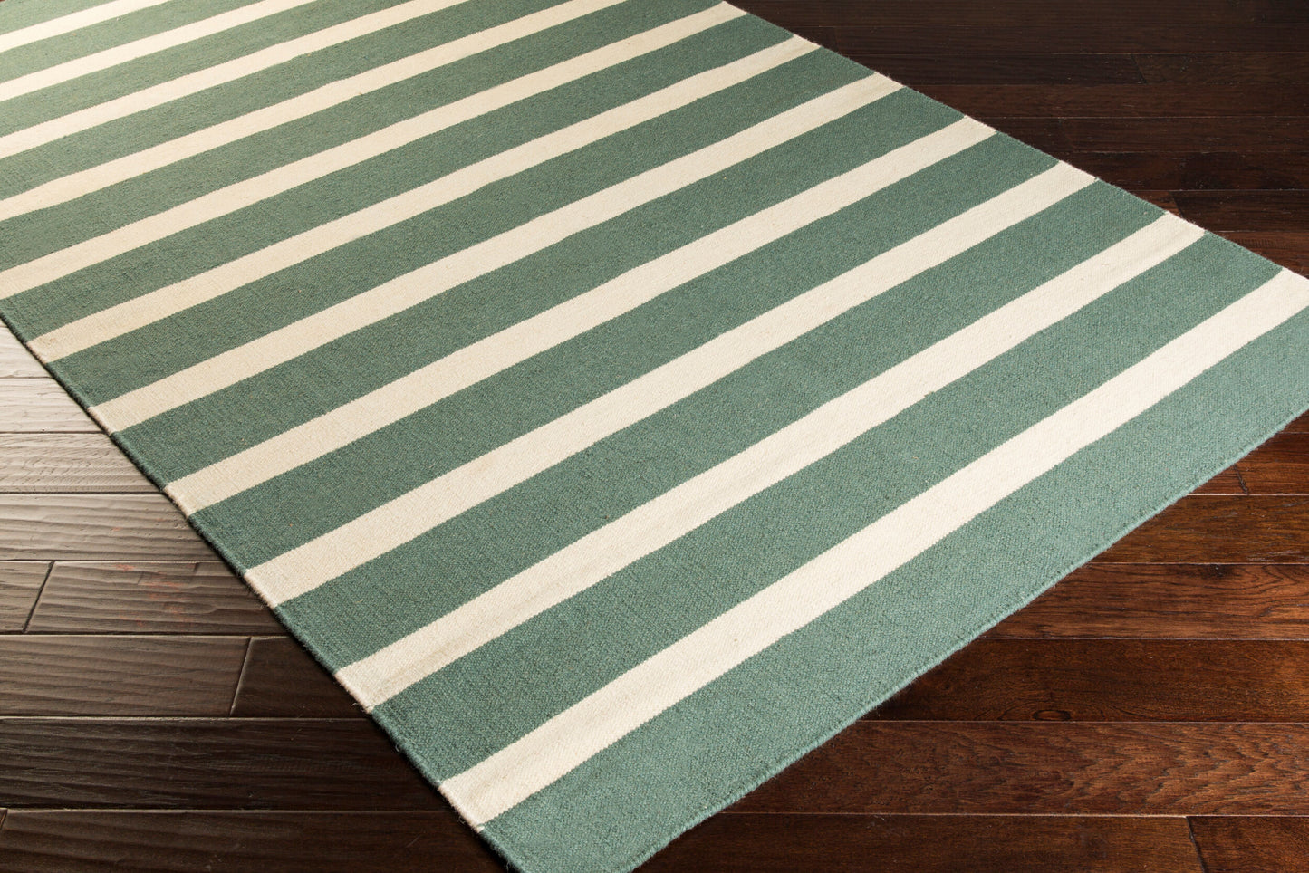 Frontier FT-484 2' x 3' Handmade Wool Accent Rug