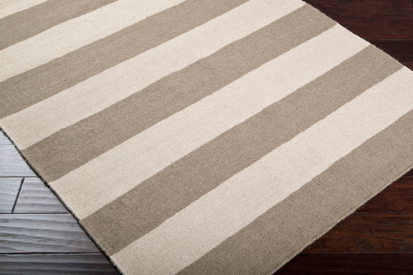 Frontier FT-51 2' x 3' Handmade Wool Accent Rug