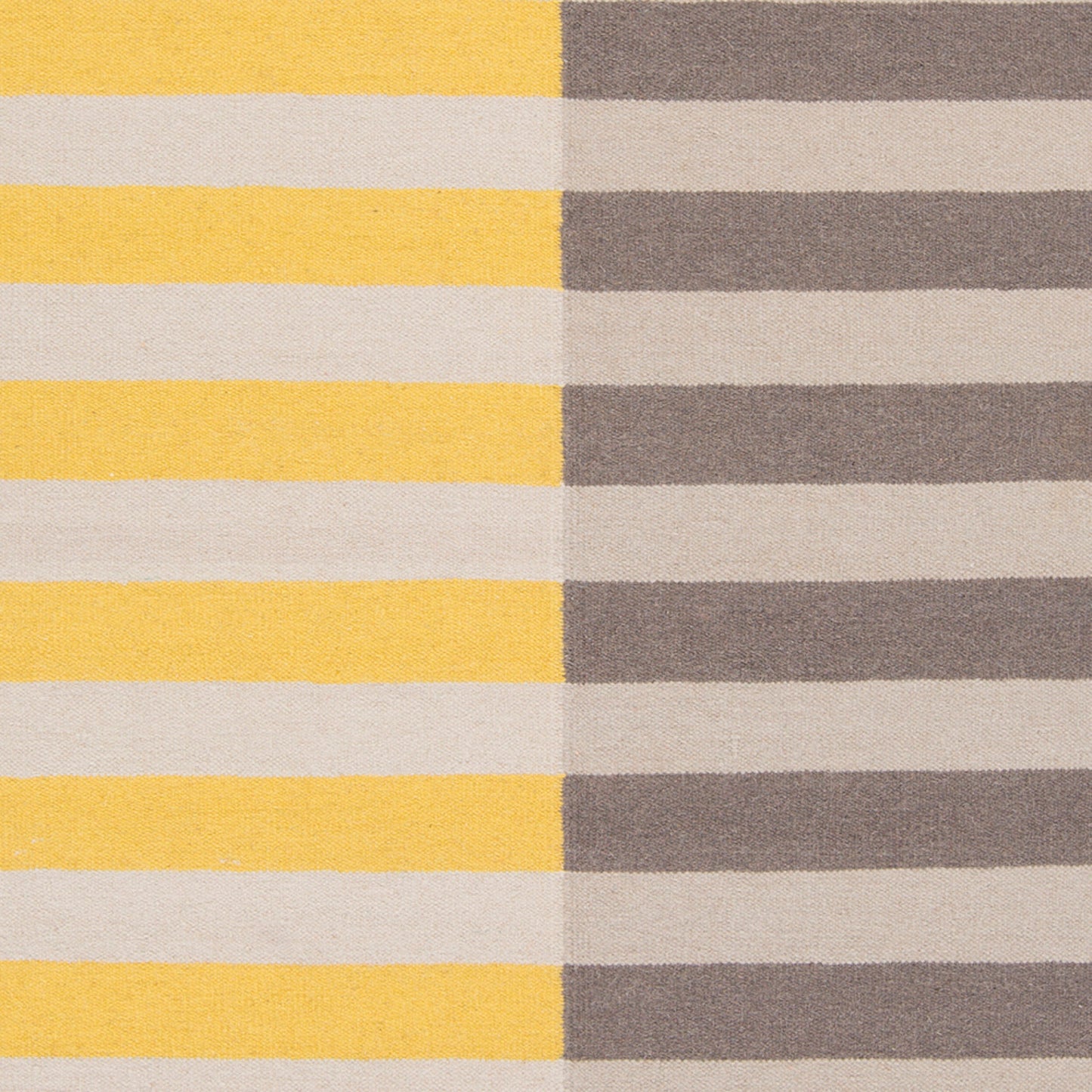 Frontier FT-563 2' x 3' Handmade Wool Accent Rug