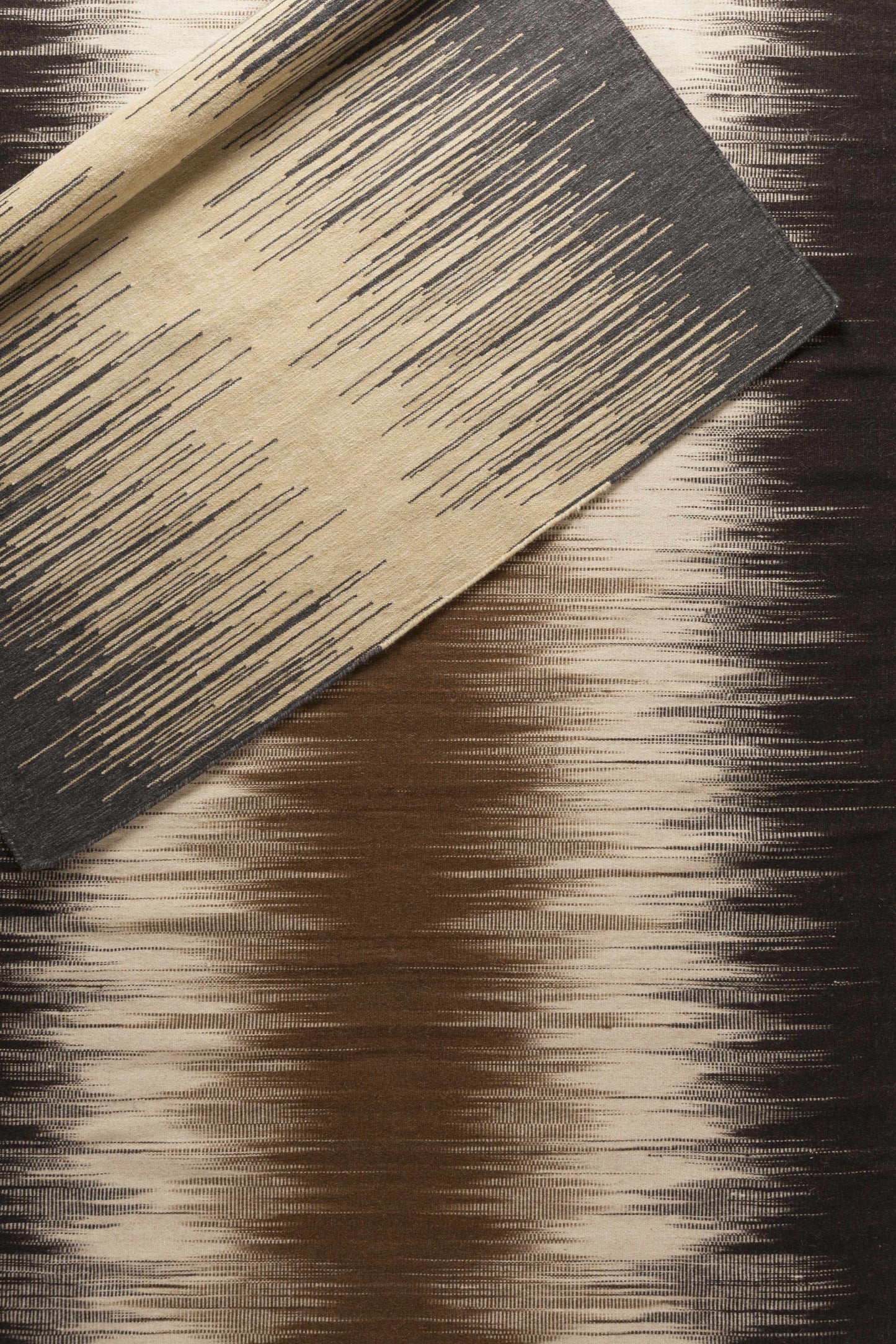 Frontier FT-554 Hand Woven Rug