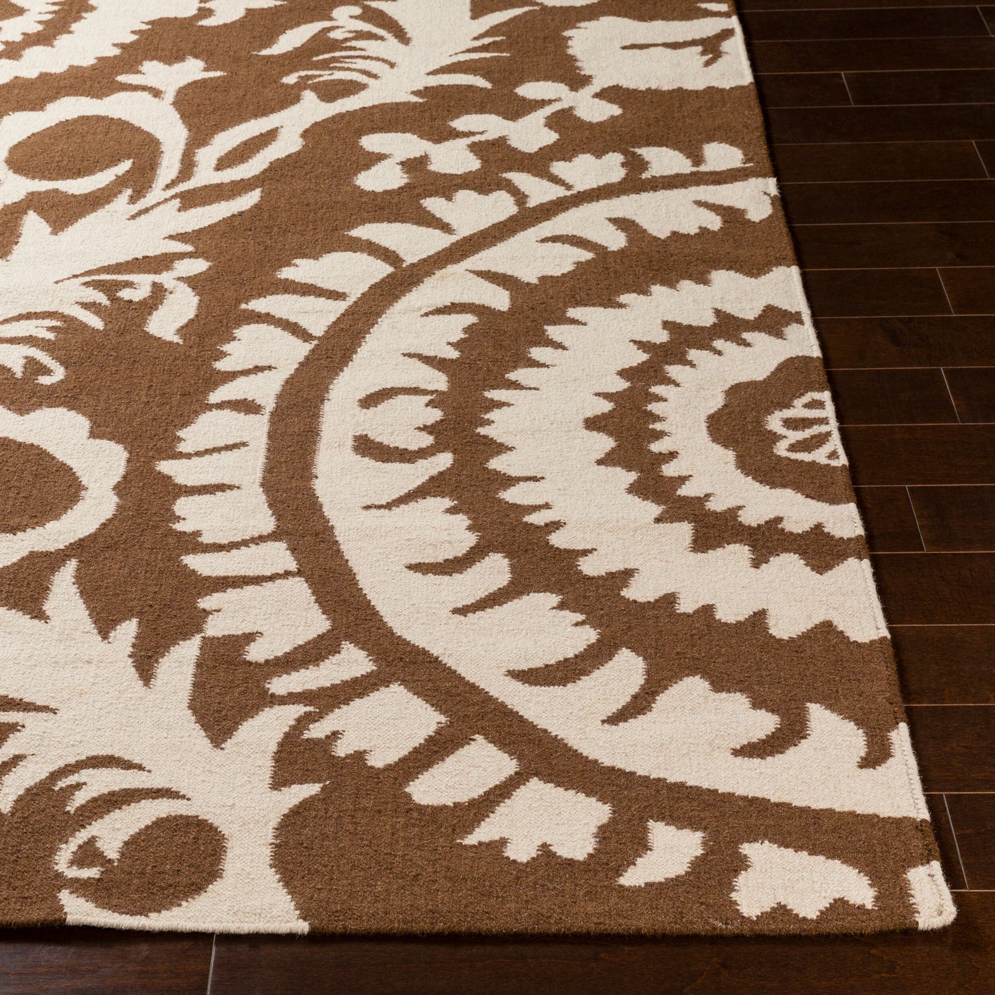 Frontier FT-592 2' x 3' Handmade Wool Accent Rug
