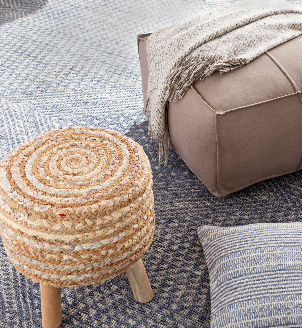 Livorno LVN-2304 Hand Knotted Rug