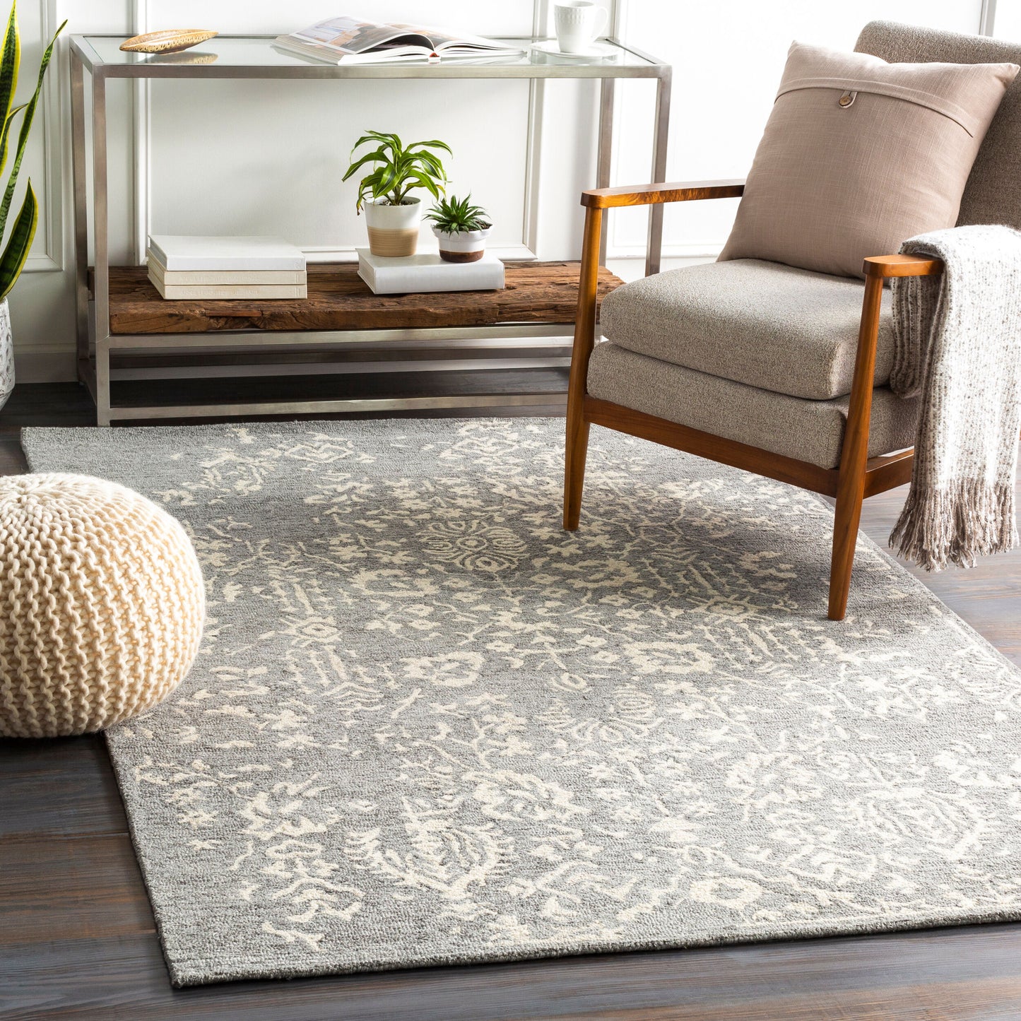 Granada GND-2312 4' x 6' Handmade Wool Area Rug