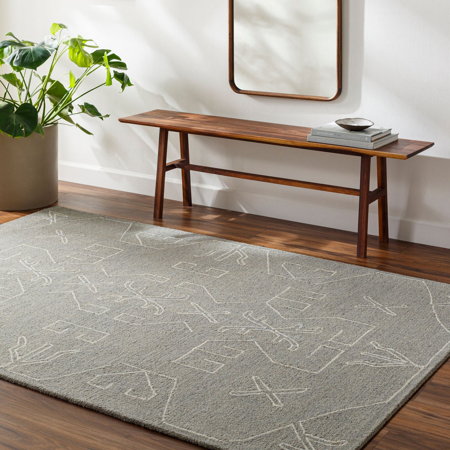 Granada GND-2353 2' x 3' Handmade Wool Accent Rug