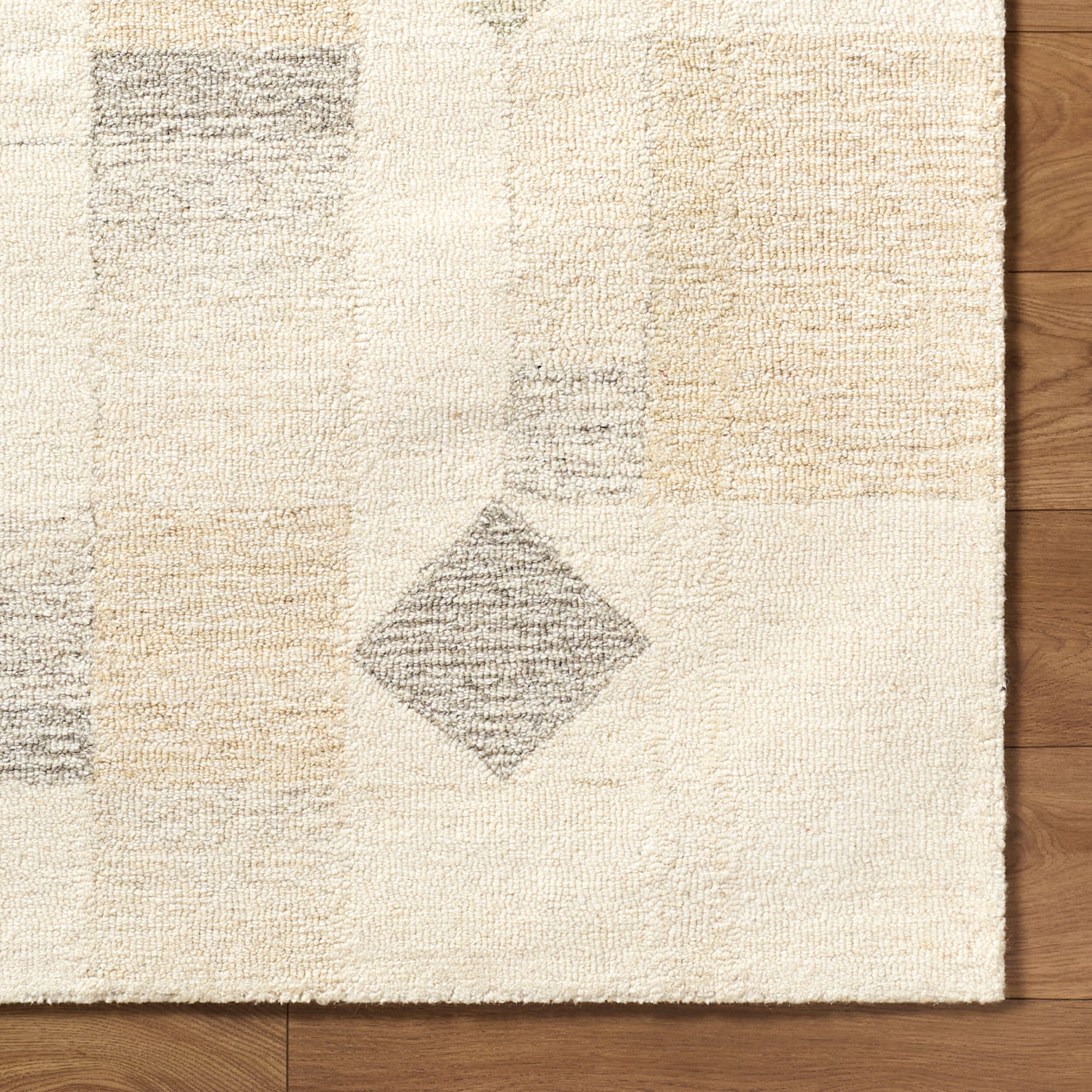 Granada GND-2373 Hand Tufted Rug